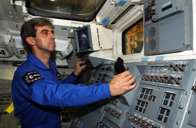 Leopold Eyharts training at Johnson Space Center, Texas. Crédits : ESA/S. Corvaja
