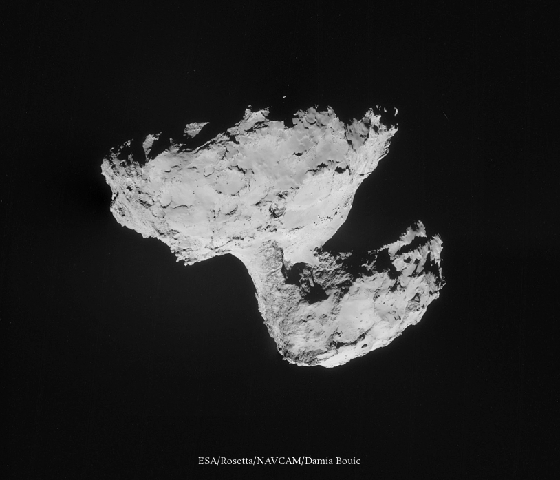 Mosaïque des images prises le 31 août par la caméra de navigation de Rosetta, à près de 61 km du noyau. Crédits : ESA/Rosetta/NavCam/Damia Bouic.